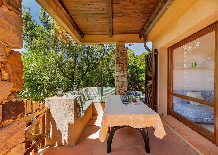 Ambra White * Li Valcaggi