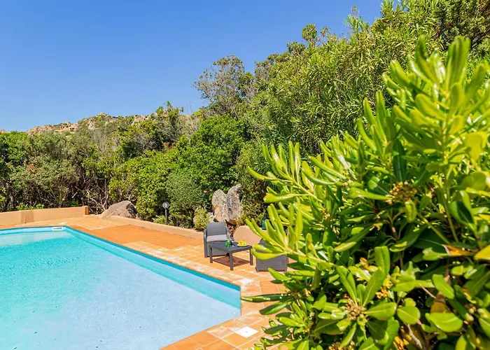 Ambra White Li Valcaggi