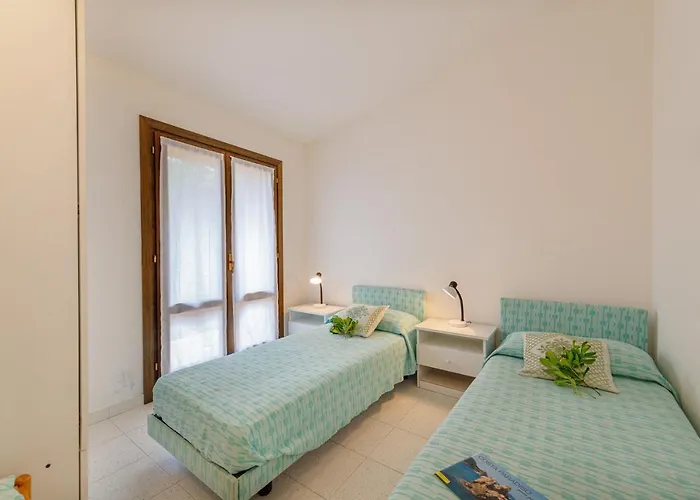 Ambra White * Li Valcaggi